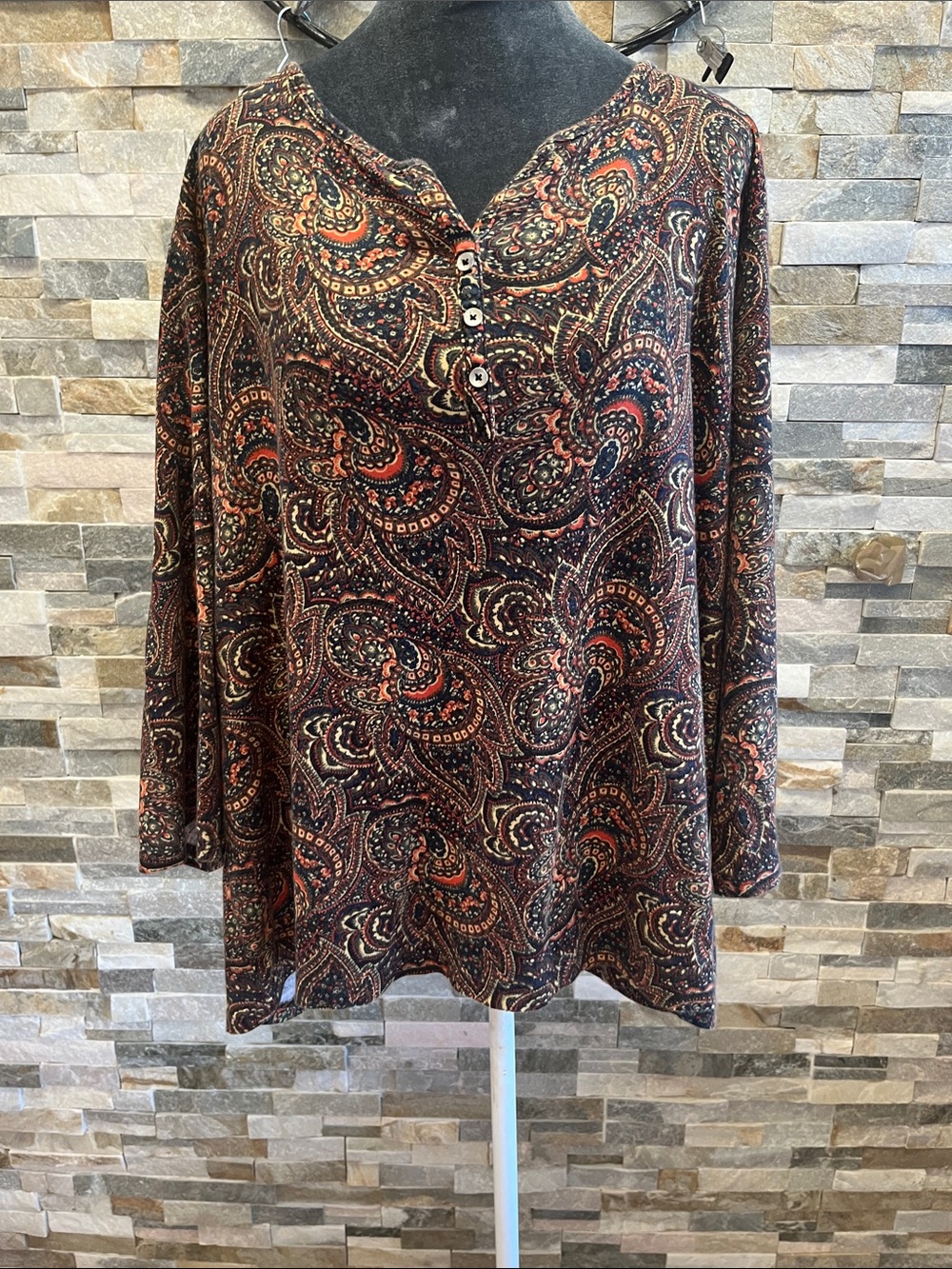 croft & barrow Paisley Henley Long Sleeve Top in Black, Brown & Red